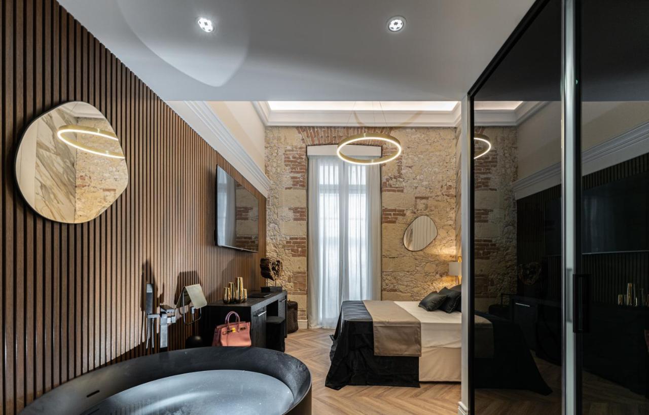 Nero Luxury Guest house *