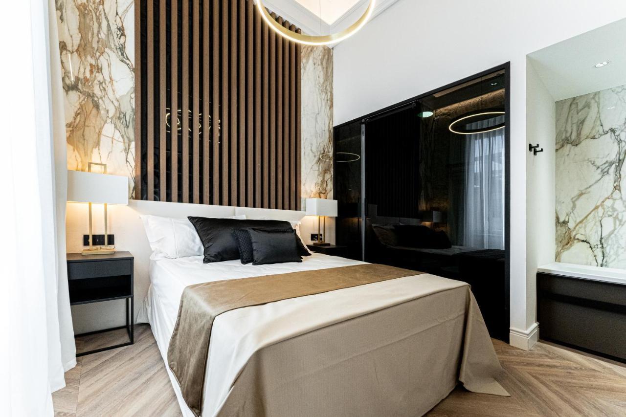 Nero Luxury